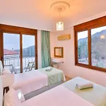 Comfy Ipek With Pool Kaş