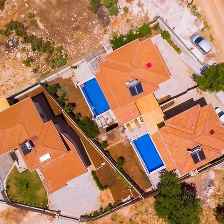 Willa Comfy Ipek With Pool Kaş